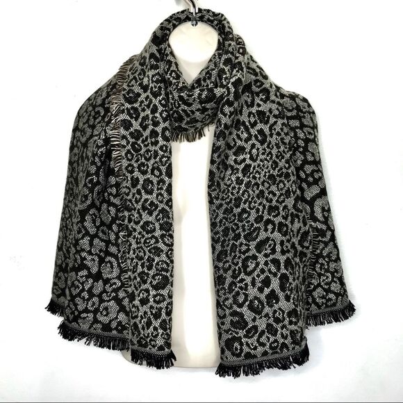 Merona Large Oversized Animal Print Leopard Scarf Wrap NWT - Picture 2 of 15